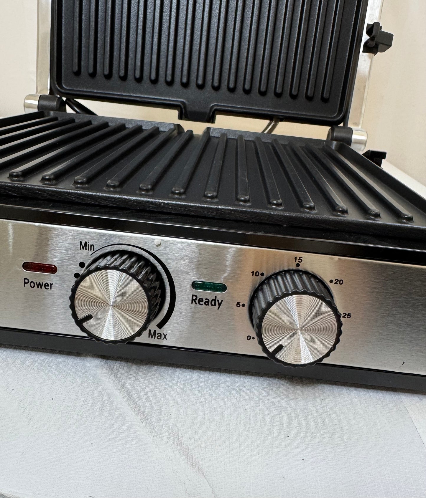 Panineuse & Pain Grill Brandmann 2000W