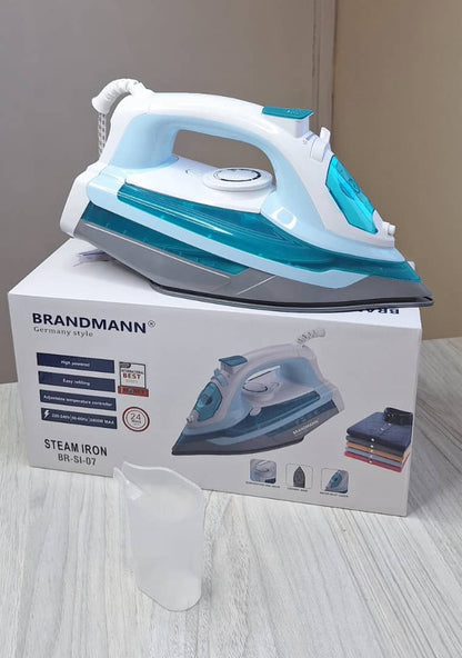 Fer à vapeur Brandmann professionnel 2400W